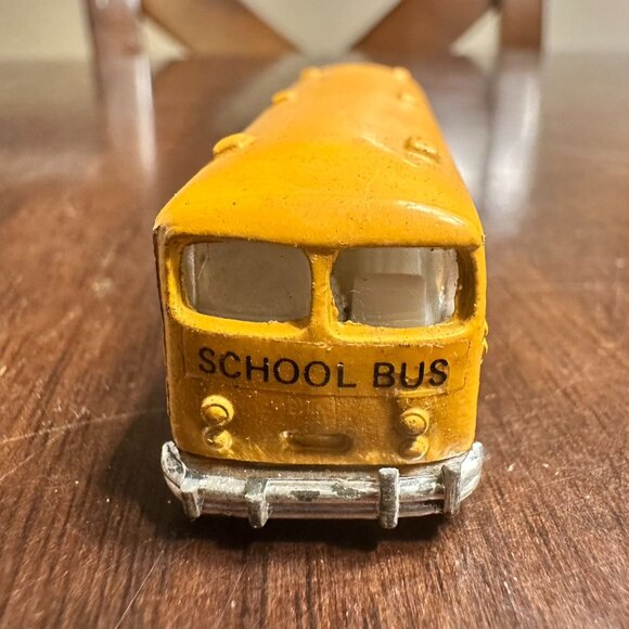Vintage Zylmex Yellow Die-Cast Crown School Bus Toy Model Hong Kong - Picture 4 of 5